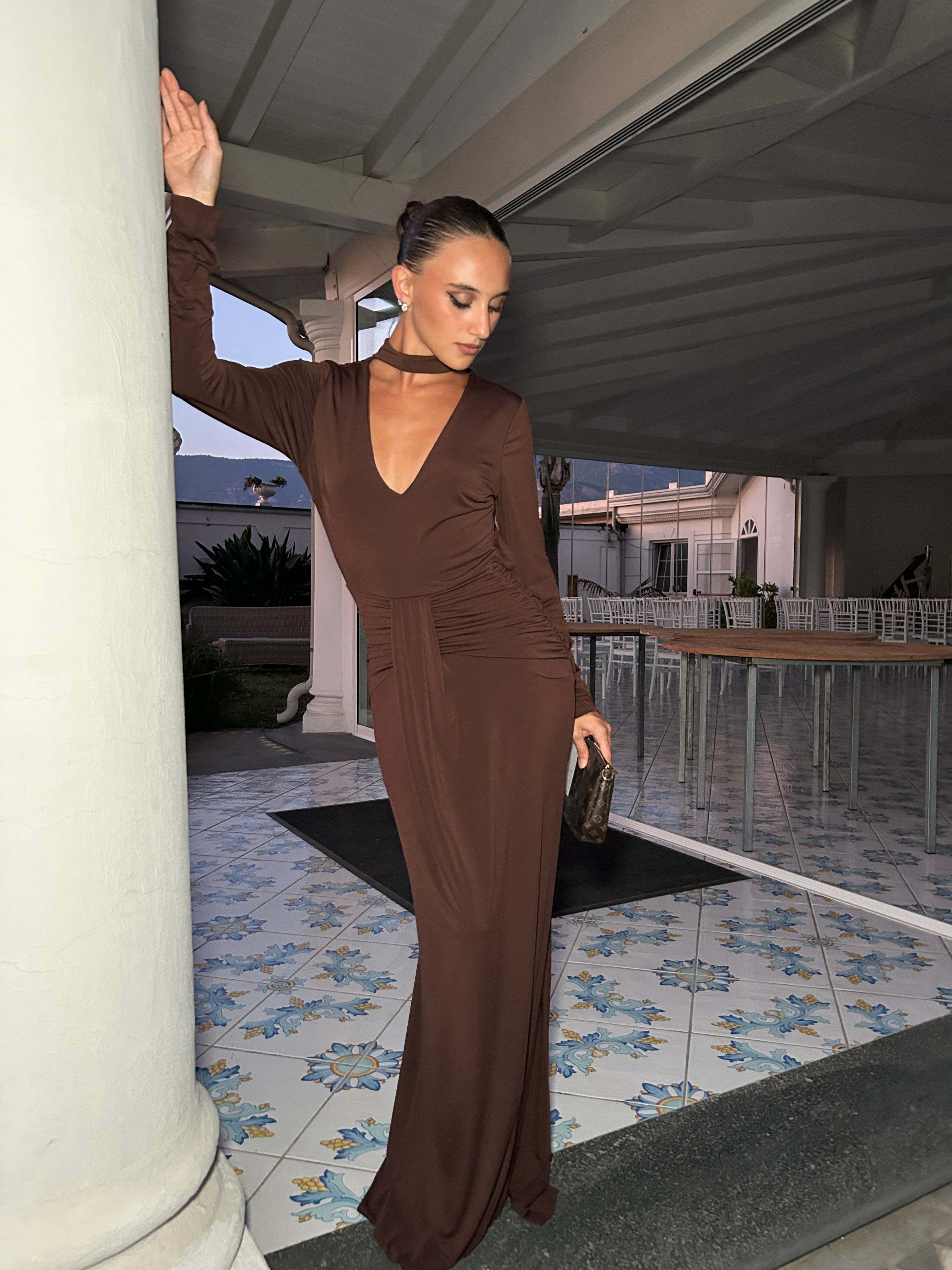 Dress chocolate