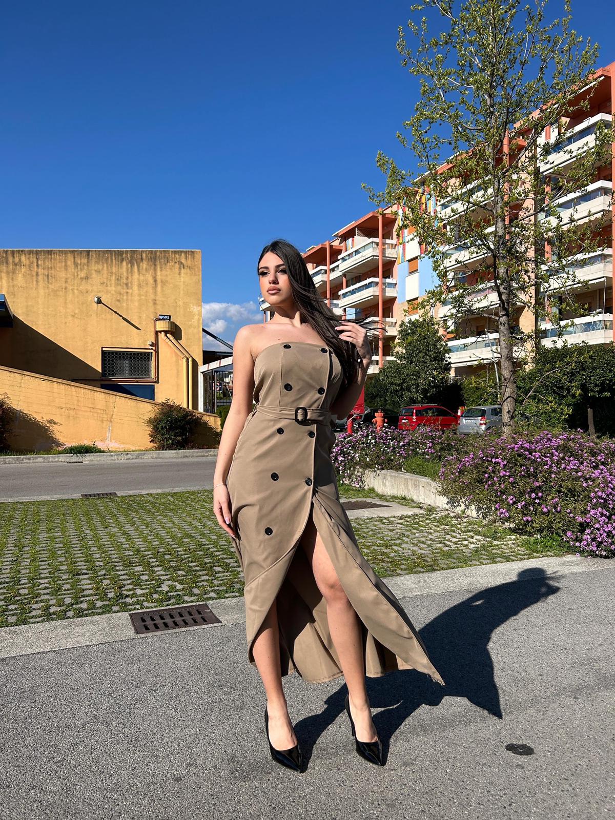 Dress trench