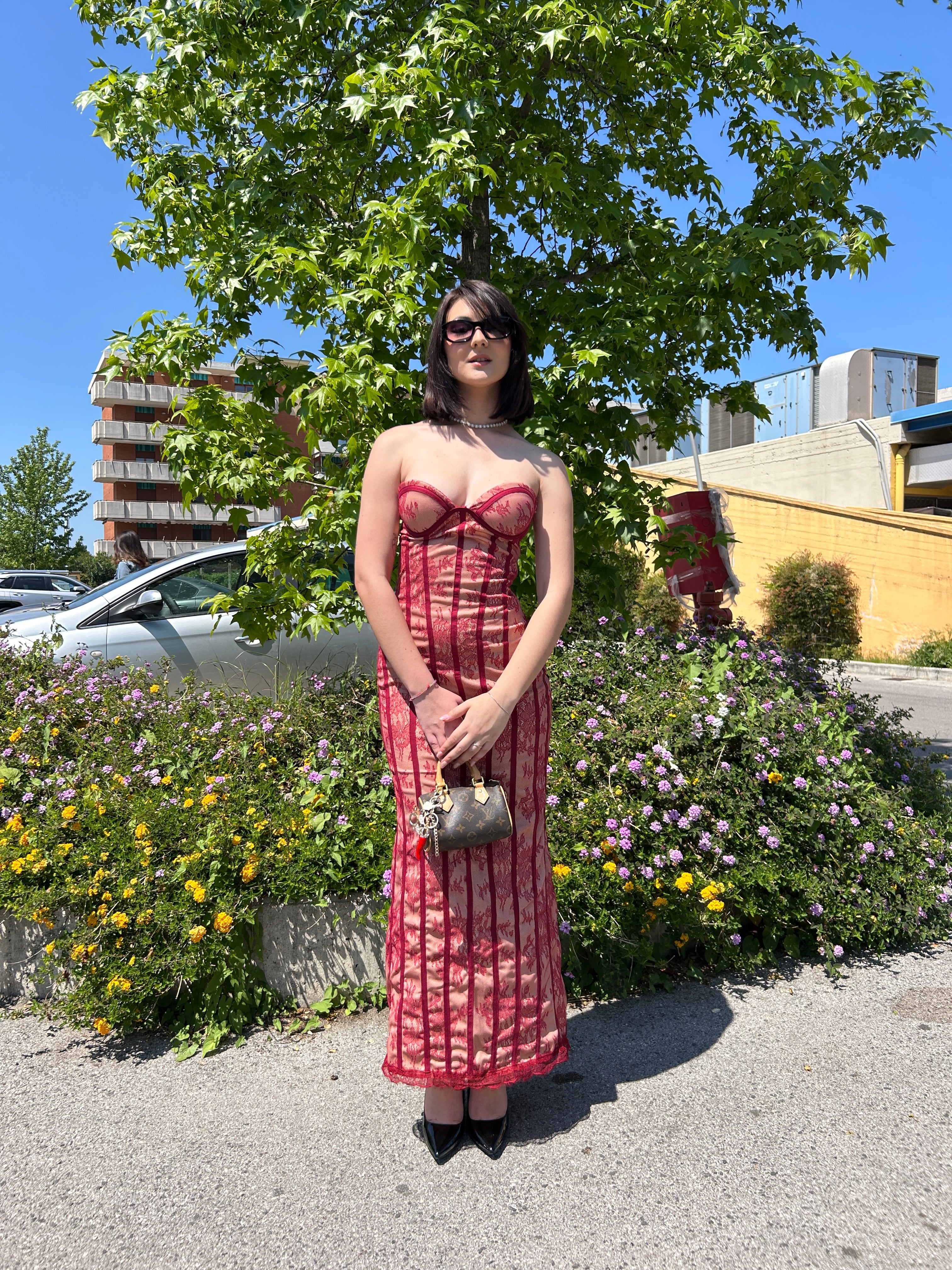 Abito in pizzo bordeaux