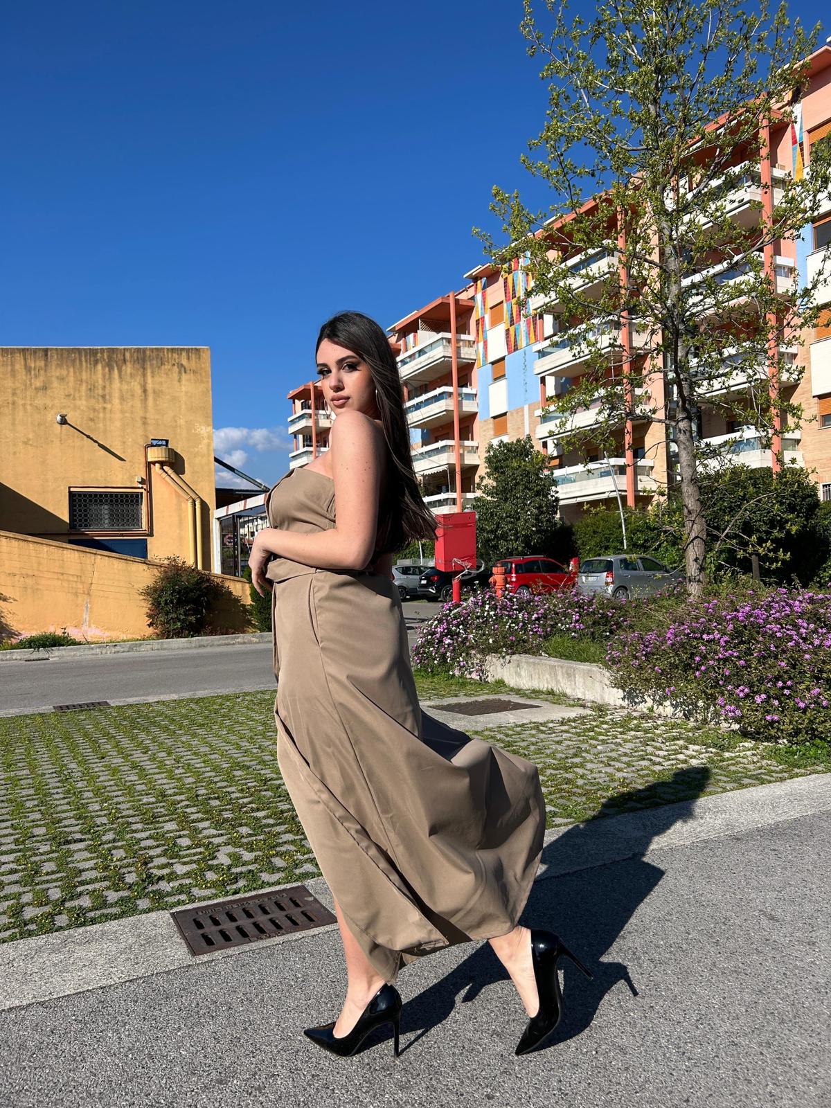 Dress trench