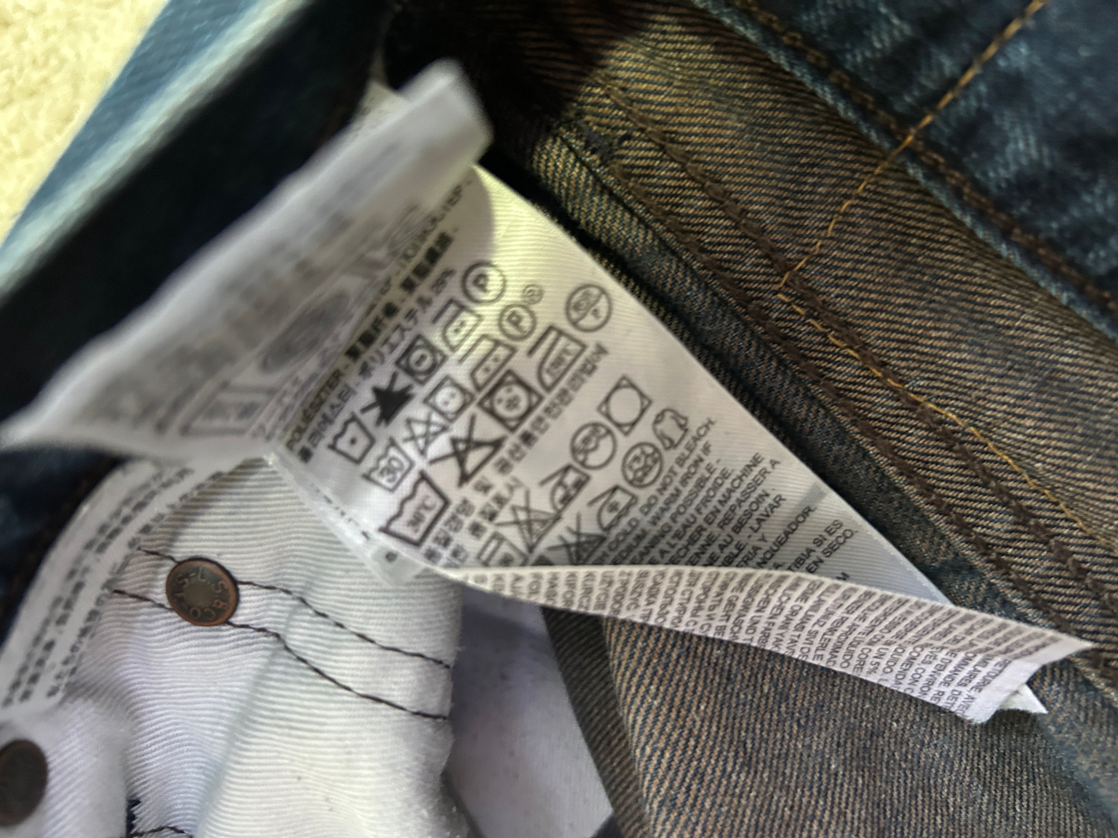 Jeans Levi’s custom reworked