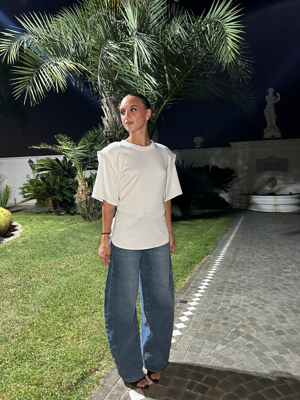 T-shirt strutturata