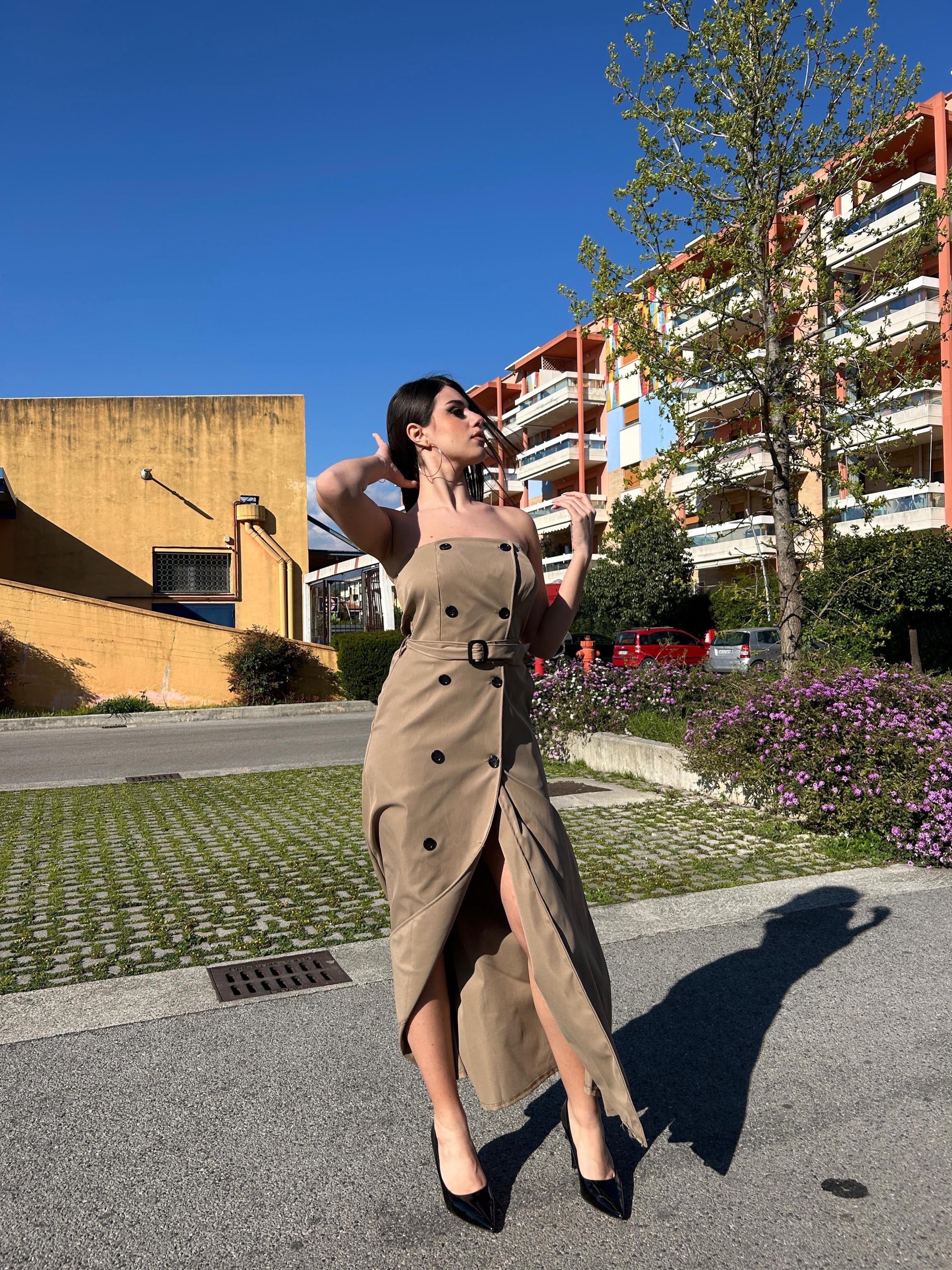 Dress trench